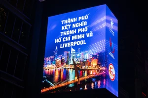 Điểm check-in rực rỡ đêm giao thừa 2026 tại tháp Saigon Marina IFC