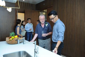 Kiều hối vào TP.HCM vượt 10 tỉ USD, kiều bào rộng cửa mua nhà