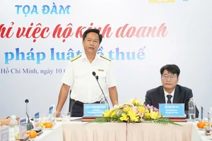 Nhận tiền tip qua tài khoản: Hộ kinh doanh có phải đóng thuế? 