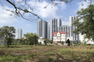 TP.HCM đẩy mạnh tháo gỡ pháp lý cứu hàng loạt dự án 'đóng băng'