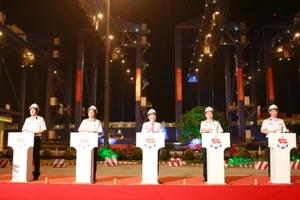 Tân Cảng-Cát Lái phát lệnh làm hàng đầu năm