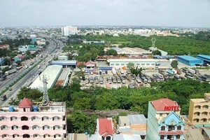 Hóc Môn kiến nghị tăng thêm 1 phó chủ tịch