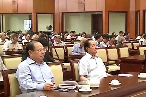 Tăng cường trách nhiệm nêu gương của cán bộ cấp cao