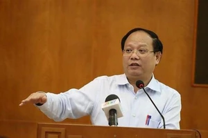 Ông Tất Thành Cang được phân công nhiệm vụ mới