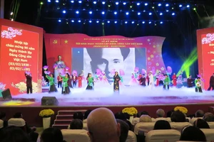 Cán bộ, đảng viên phải nghe dân để tự sửa mình