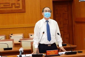 Bí thư TP.HCM: Lo khi chỉ số tăng trưởng kinh tế giảm