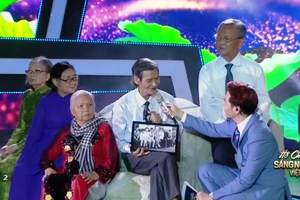 Cảm xúc đặc biệt của những người lần đầu gặp Bác Hồ 