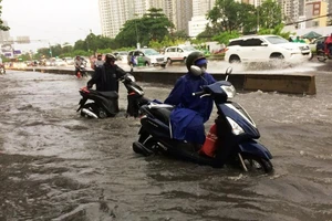 Đề xuất thu phí nhà cao tầng ở TP.HCM để chống ngập