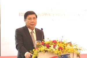 TP.HCM lập Tổ điều phối giải quyết nhập cảnh người nước ngoài