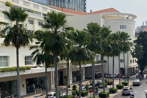 Một góc khách sạn Rex. Ảnh: TÁ LÂM