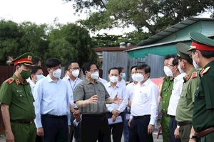 Thủ tướng kiểm tra phòng chống dịch COVID-19 tại TP.HCM