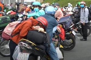 Người Hải Phòng đang sống ở TP.HCM gặp khó khăn được hỗ trợ 2 triệu đồng/hộ