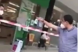 Công an thông tin về clip người xưng là 'ban chỉ đạo quận 7' quậy ở siêu thị