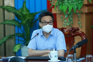 Phó Thủ tướng: Trà Vinh nhanh chóng đưa 30.000 công nhân trở lại làm việc