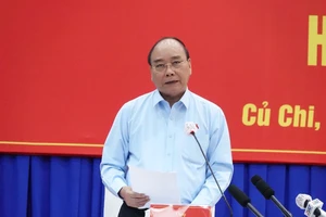Chủ tịch nước: TP.HCM không để khủng hoảng sâu về kinh tế, ảnh hưởng đến dân
