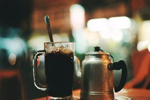 Cà phê làm bạn tăng hay giảm cân?