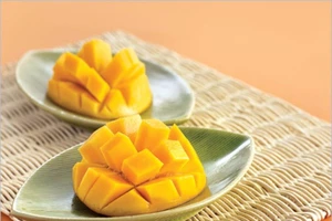 Ăn xoài có gây nổi mụn?