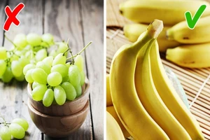 Những thực phẩm có hại mà người lớn thường cho trẻ ăn