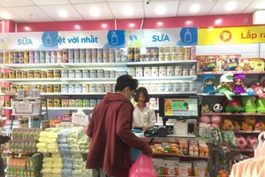 Bị nghi lừa dối khách hàng, chuỗi siêu thị Con Cưng nói gì ?