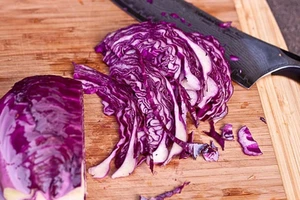 Lý do bạn nên ăn nhiều trái cây và rau quả tím