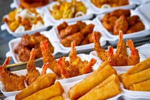 Những thực phẩm có thể gây mất nước cơ thể