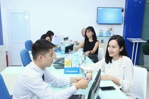 Làm gì để không mất tiền 'oan' khi chuyển mạng, giữ số?