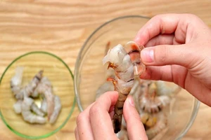 5 hiểu lầm cần thay đổi khi ăn tôm