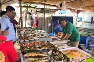 4 lưu ý cần nhớ khi ăn hải sản vào mùa hè