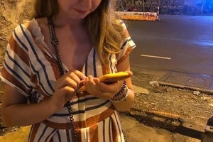 Nam tài xế Grab kêu oan việc cướp điện thoại của du khách Nga