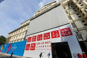 Ông lớn thời trang Nhật chính thức nhảy vào Việt Nam