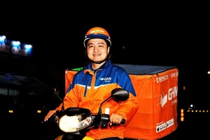 GHN bất ngờ giao hàng lúc rạng sáng ngày 11.11