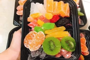 Cẩn trọng với mứt tết 'cao cấp' giá siêu rẻ