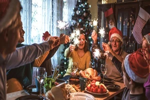 Độc lạ món ăn truyền thống đêm Noel ở các nước trên thế giới