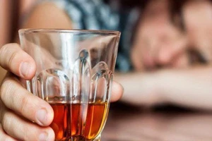 Mẹo chống say rượu trong những ngày tết