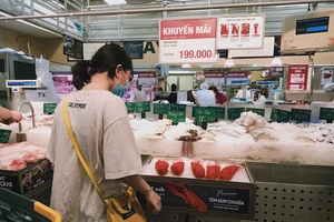 Siêu thị nào tăng thời gian mở cửa phục vụ khách trong giãn cách?