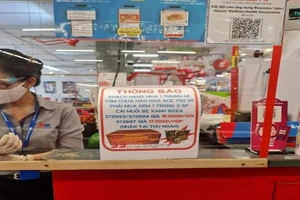 Thực hư chuyện 'mua thùng mì tôm phải kèm rau cải'