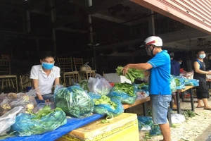 Thực phẩm tại TP.HCM lại rục rịch lên giá