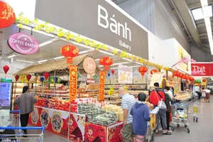 Sức mua hàng Tết bắt đầu tăng mạnh