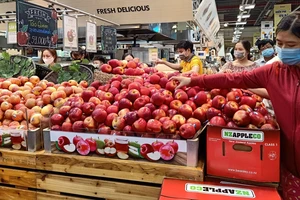 Những lầm tưởng về thực phẩm gây hại cho da