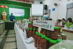 'Mặc áo mới' cho nông sản Việt trên chợ xuyên biên giới