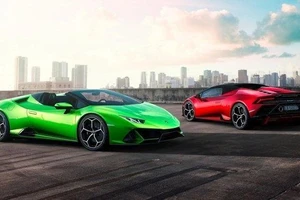Giới mê xe Lamborghini 'khốn khổ' vì dòng xe này cháy hàng tới 2024 