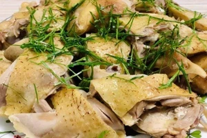 Đừng cố gắng chỉ ăn thịt gà để mong giảm cân nhanh chóng