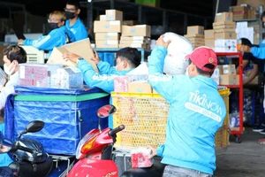 Bảy điểm chưa hợp lý liên quan sàn thương mại nộp thuế thay người bán