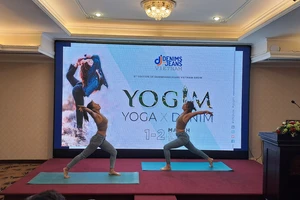 May đồ yoga từ vải denim, nhiều tiềm năng phát triển