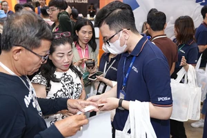 Thị phần ví điện tử: Nước cờ trong tay ai?