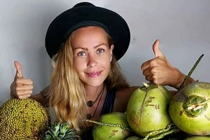 Một người nổi tiếng tử vong nghi do áp dụng chế độ ăn kiêng chỉ toàn trái cây, rau củ