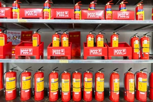Giá thiết bị phòng cháy chữa cháy 'leo thang'