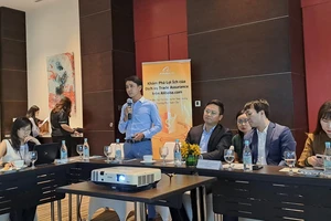 Doanh nghiệp nhỏ 'toát mồ hôi' khi xuất khẩu trực tuyến