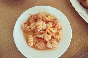 Dưa món, kiệu muối, hành muối chua mùa Tết thông thường để được bao lâu?