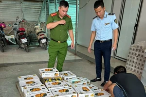 Cần chú ý gì khi mua bí đỏ hạt dẻ đang gây sốt mạng xã hội?